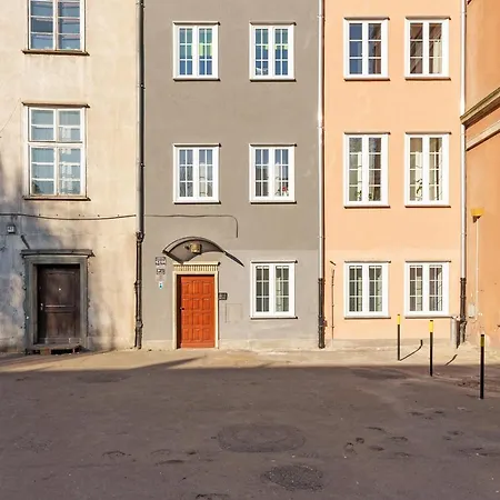 Dluga Boutique By Downtown