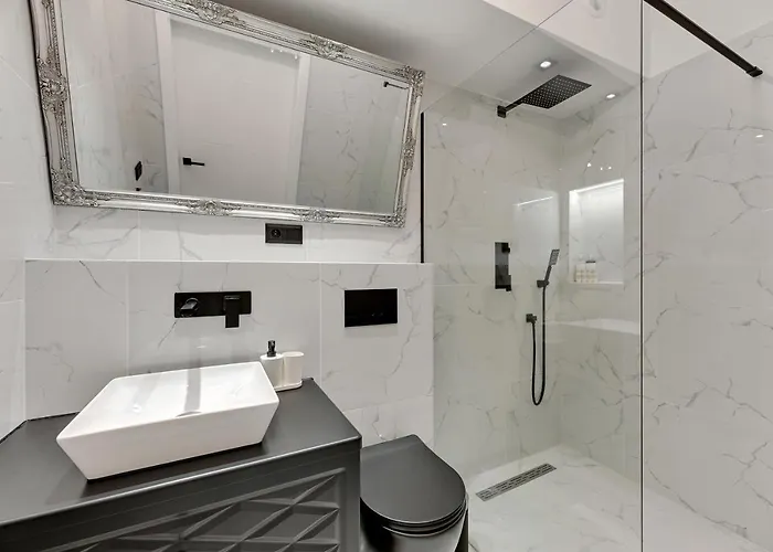 Długa Boutique By Downtown *